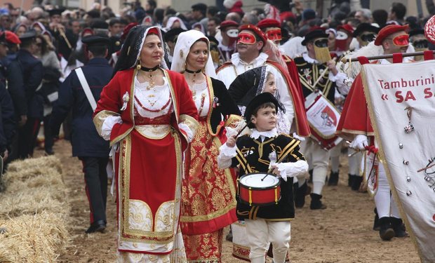 Sartiglia 2011 - Entro il 4 Marzo le iscrizioni al corteo in costume sardo