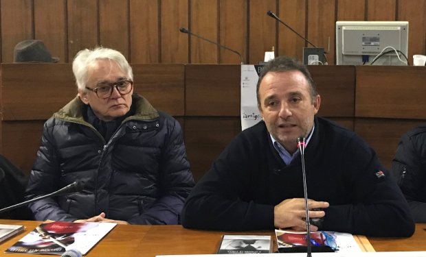 il presidente della fondazione sa sartiglia angelo bresciani e il sindaco andrea lutzu