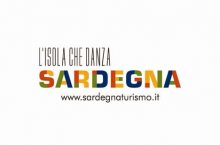 Isola che danza -  Preparativi per il Carnevale in 37 Comuni della Sardegna