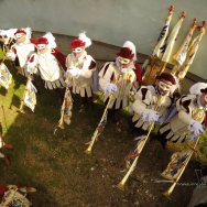 La Vestizione nel sito allestito dal Gremio dei Falegnami in via Palmas, fronte via Arborea 