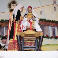 Vestizione - Sartiglia del Gremio dei Contadini_ 15 febbraio 2015